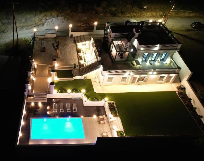 ראפינה The White House Beach Villa מראה חיצוני תמונה